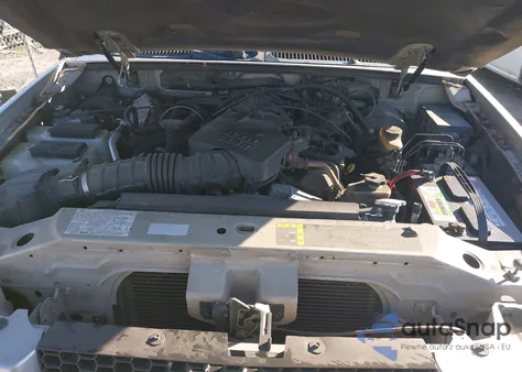 2005 Ford Explorer Sport Trac Adrenalin/Xls/Xlt from USA, damaged, VIN 1FMZU67K35UB68345